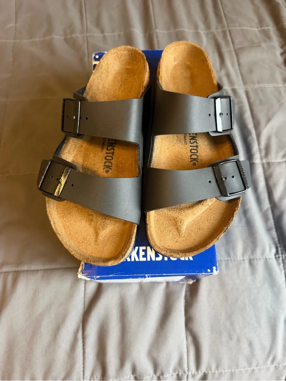 Birkenstock Arizona. New!